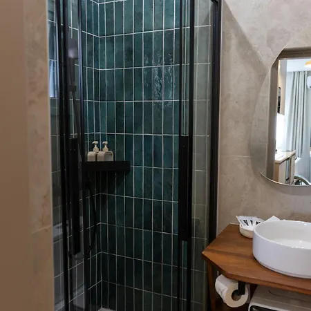 Nadias Modern Boutique Double Or Twin Bed Apartment *
