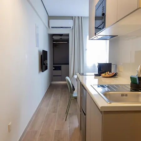 Nadias Modern Boutique Double Or Twin Bed Apartment Larnaca